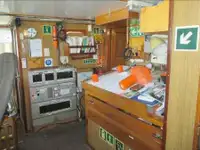 Kapal longliner kanggo didol