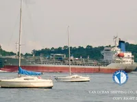 Kapal tanker minyak/bahan kimia kanggo didol
