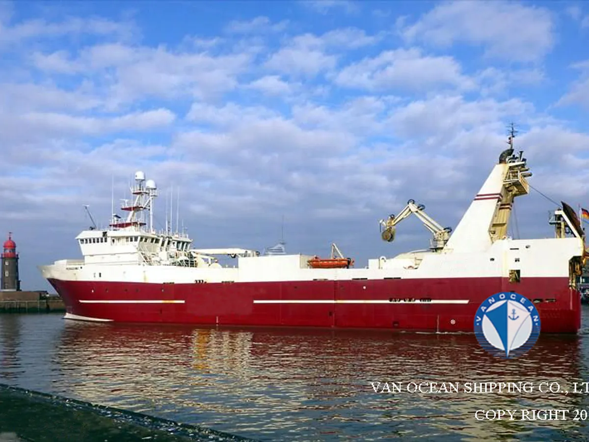 Kapal trawler kanggo didol