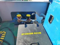 Kapal kontainer kanggo didol