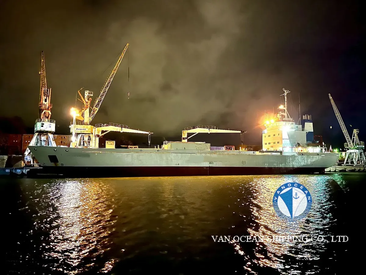 Kapal reefer kanggo didol