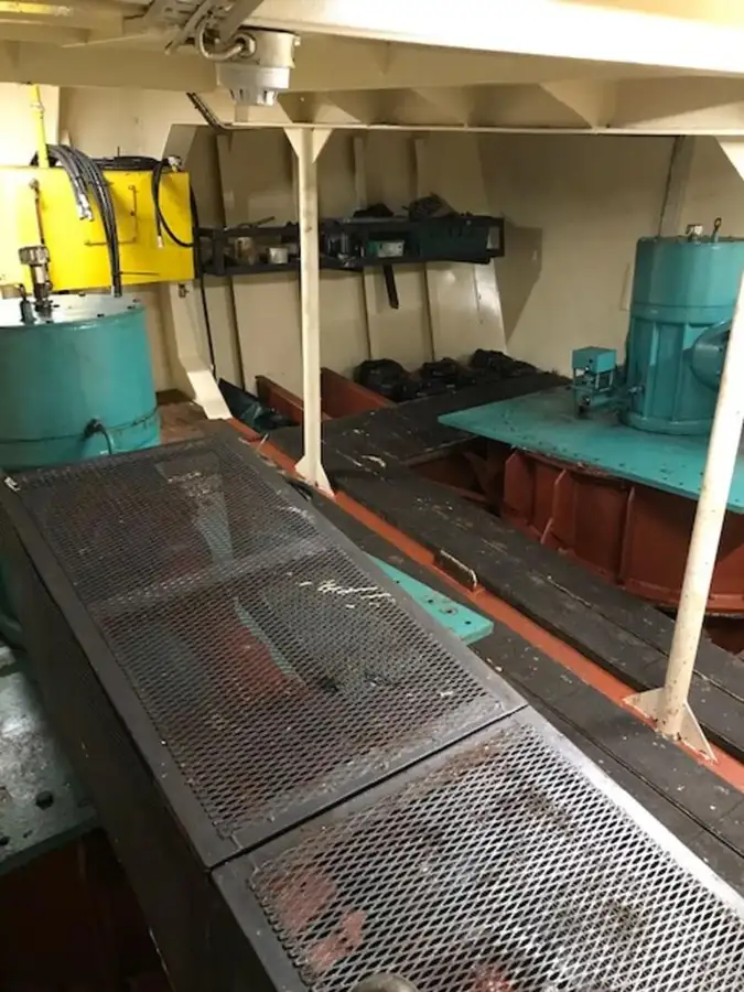 Kapal dredger kanggo didol
