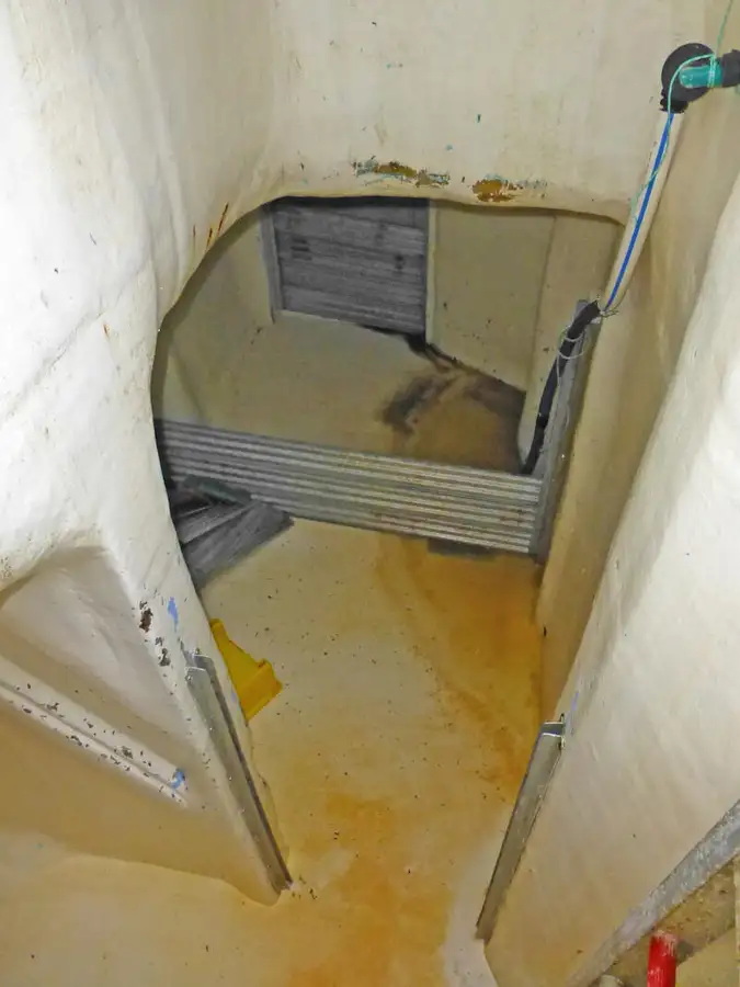 Kapal longliner kanggo didol