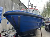 Kapal patroli kanggo didol