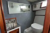 Kapal kerja kanggo didol