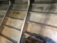 Kapal kontainer kanggo didol