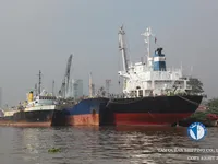 Kapal tanker minyak/bahan kimia kanggo didol