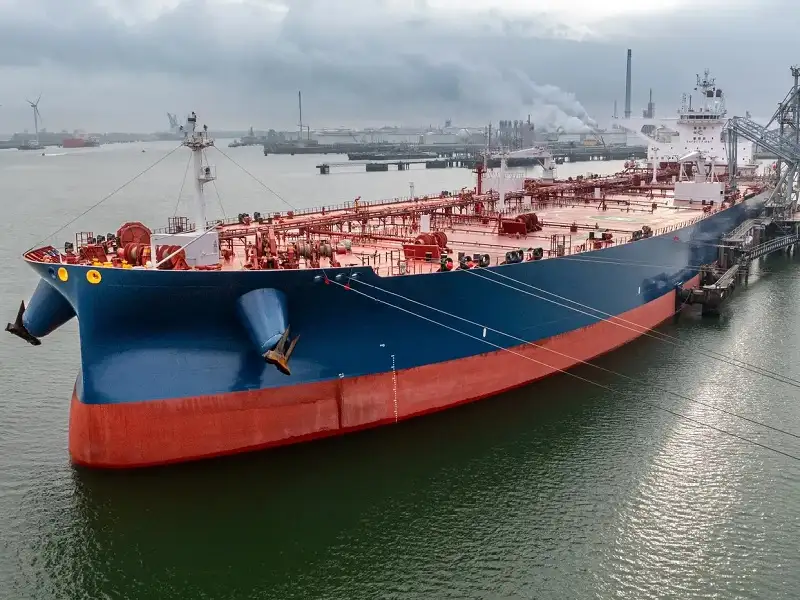Kapal tanker minyak/bahan kimia kanggo didol