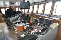 Kapal kontainer kanggo didol