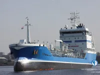 Kapal tanker minyak/bahan kimia kanggo didol