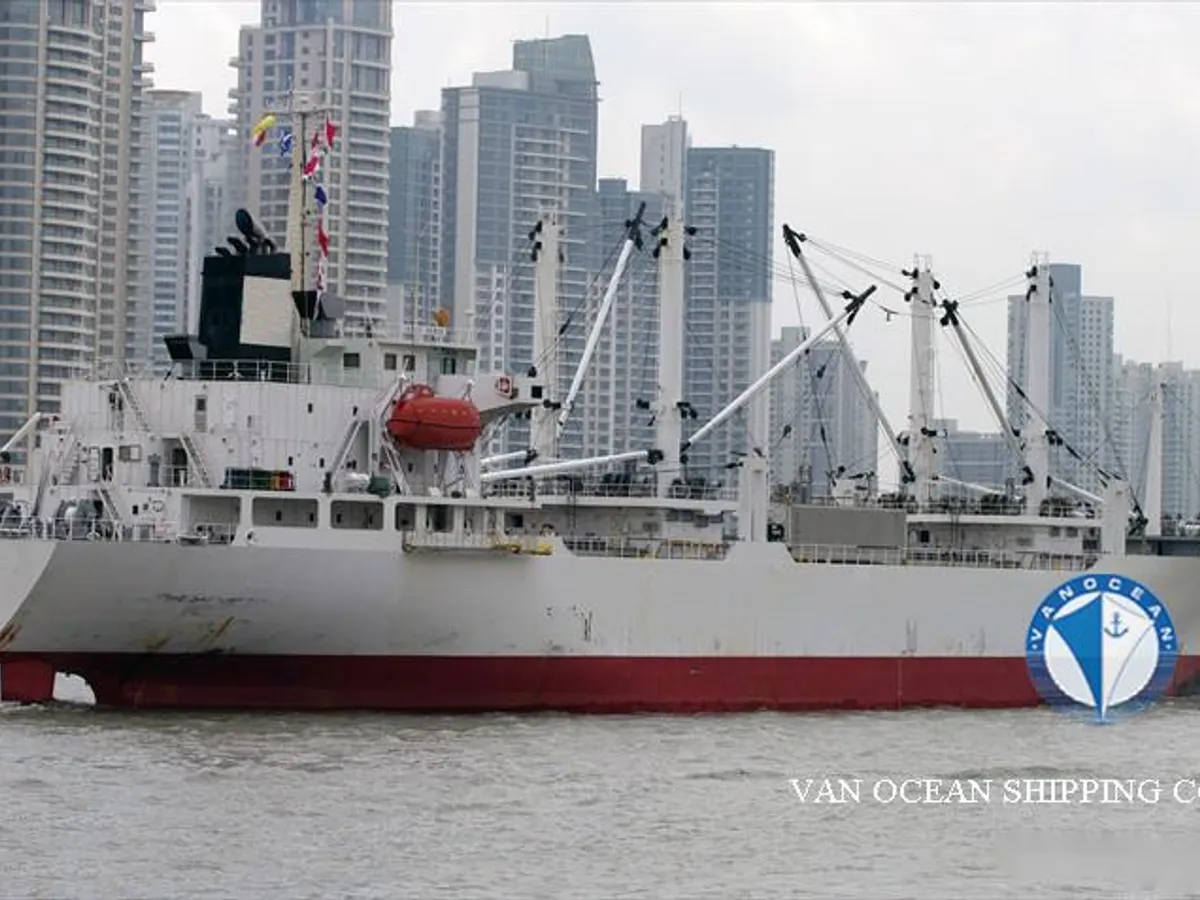 Kapal reefer kanggo didol