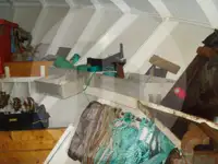 Kapal trawler berkas kanggo didol