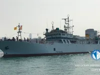 Kapal longliner kanggo didol