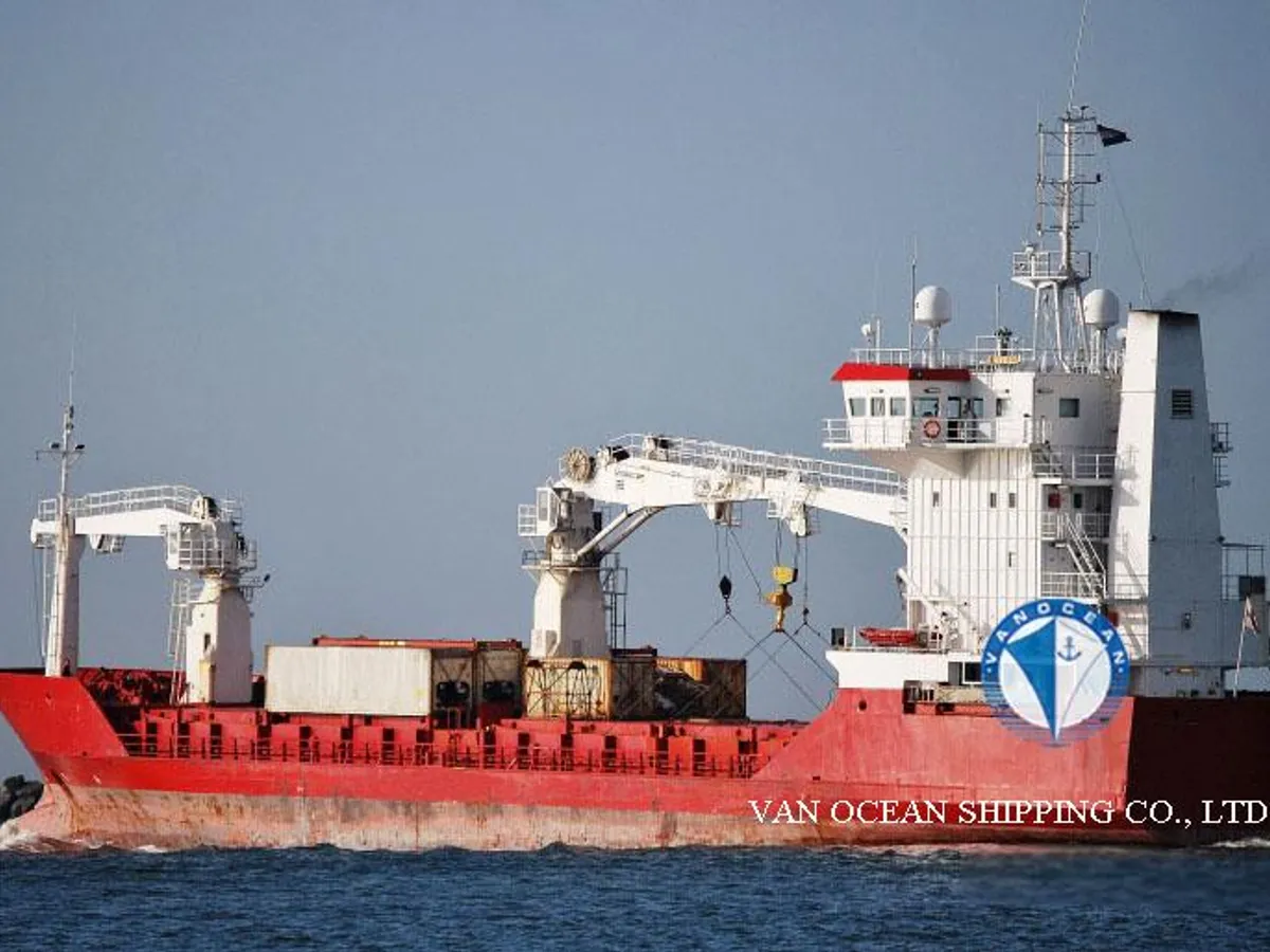 Kapal reefer kanggo didol