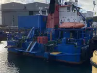 Kapal tanker minyak/bahan kimia kanggo didol