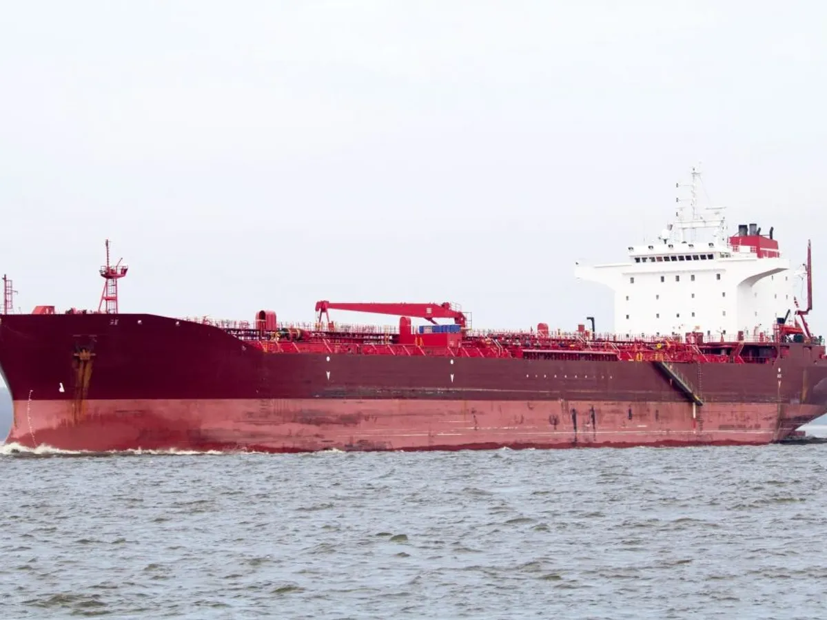 Kapal tanker minyak/bahan kimia kanggo didol