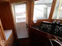 Kapal trawler kanggo didol