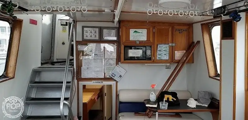 Kapal trawler kanggo didol