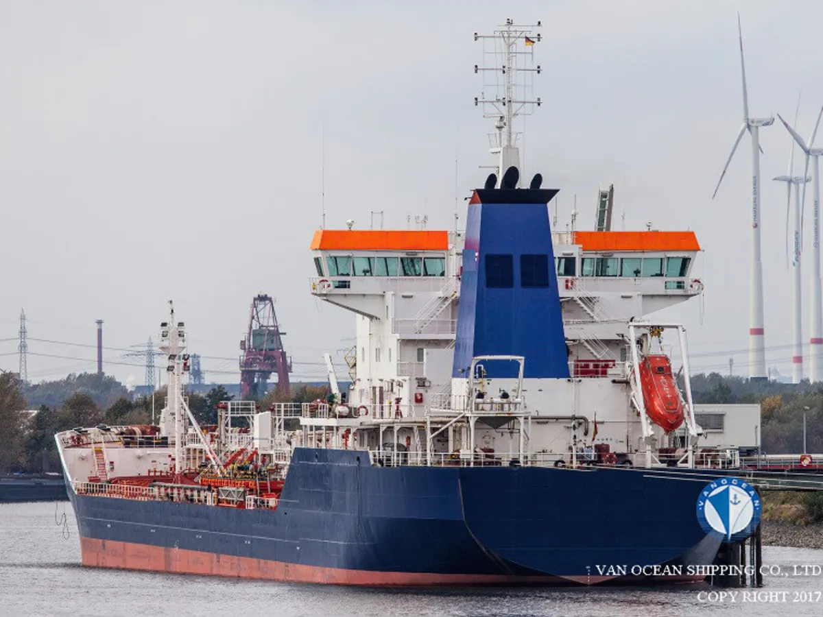 Kapal tanker minyak/bahan kimia kanggo didol