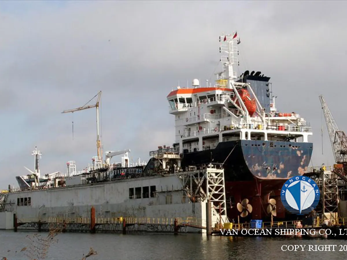 Kapal tanker minyak/bahan kimia kanggo didol