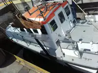 Kapal survey kanggo didol