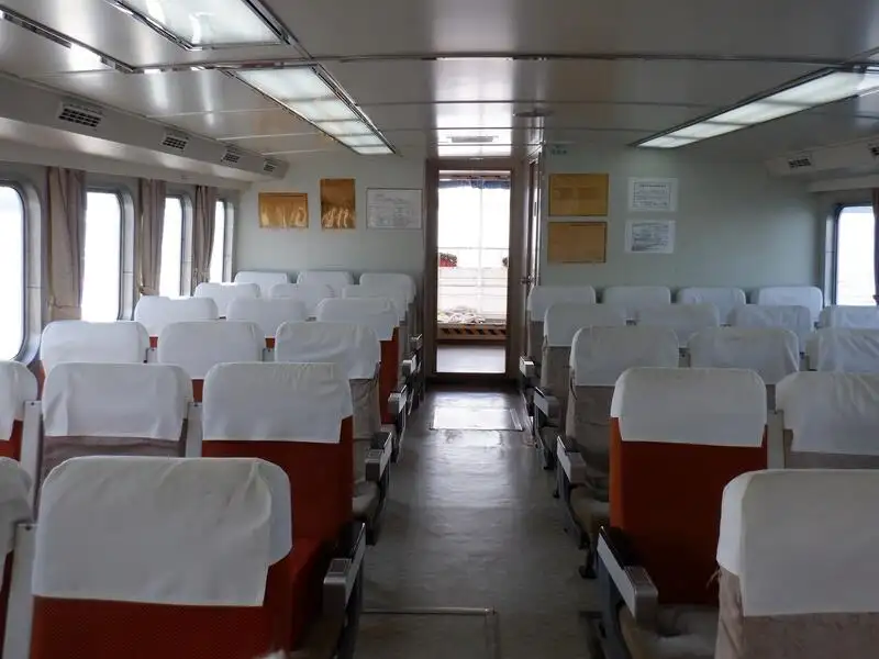 Kapal feri kanggo didol