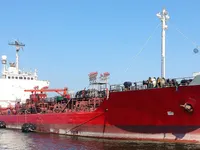 Kapal tanker minyak/bahan kimia kanggo didol