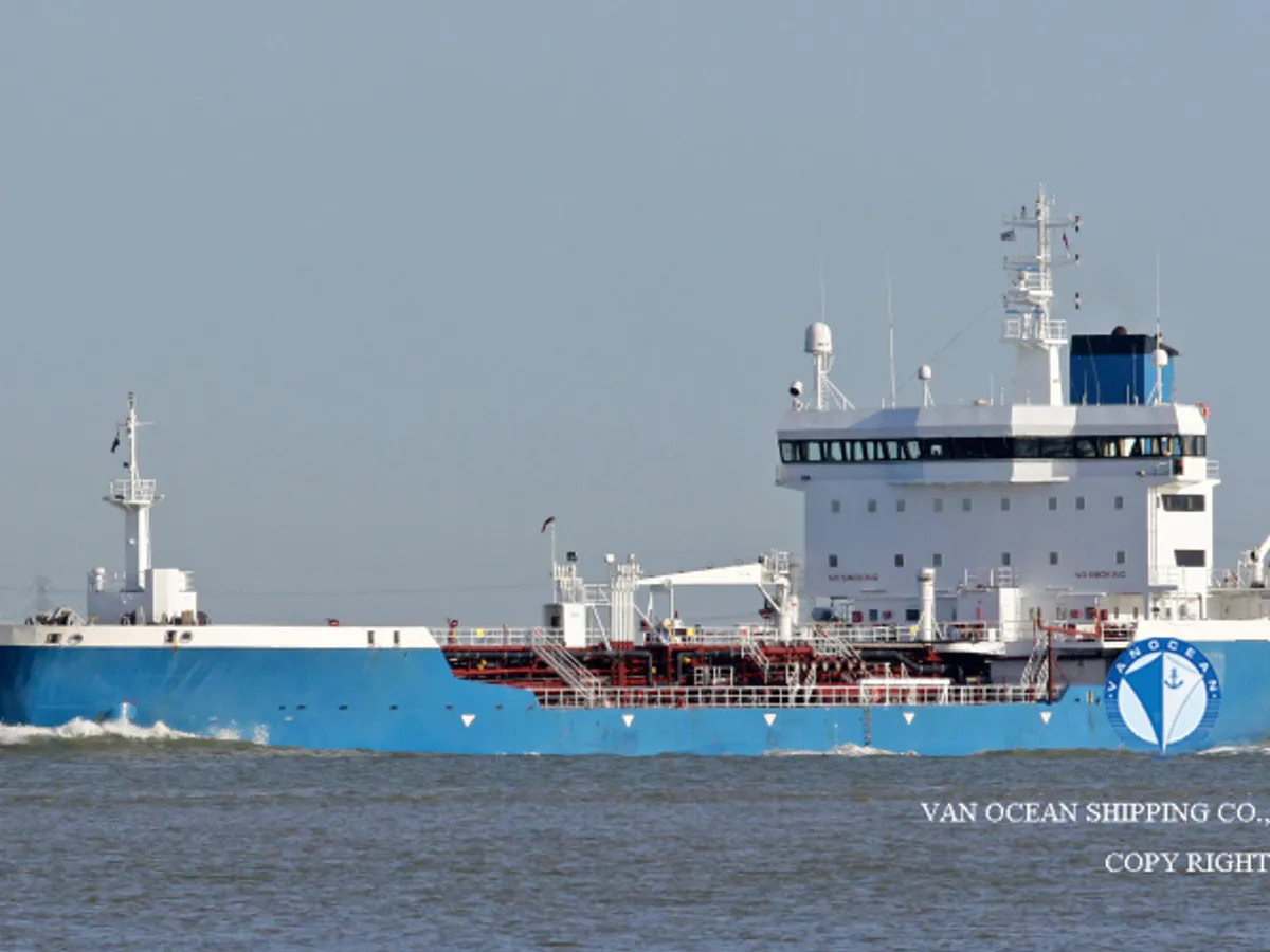 Kapal tanker minyak/bahan kimia kanggo didol