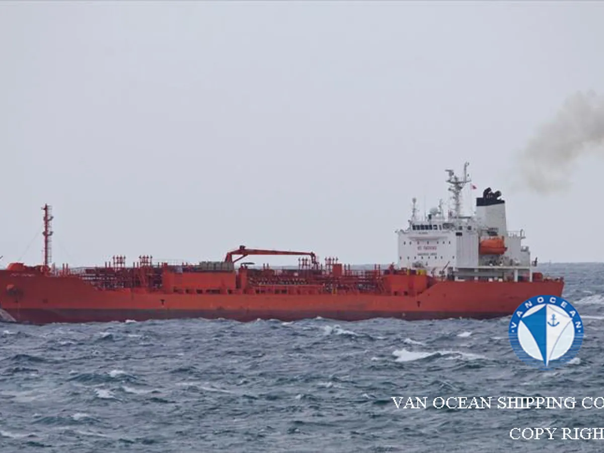 Kapal tanker minyak/bahan kimia kanggo didol