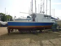 Kapal trawler kanggo didol