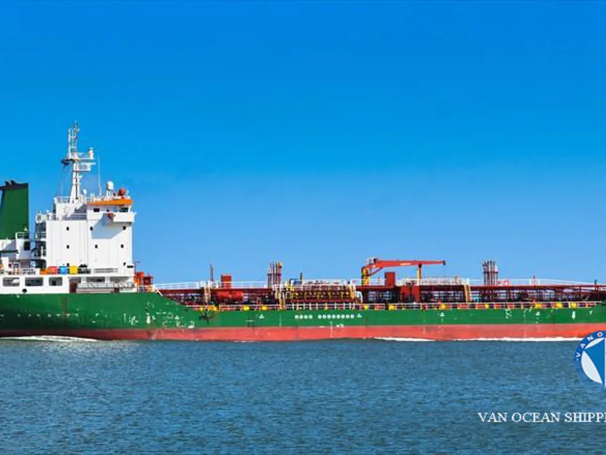 Kapal tanker minyak/bahan kimia kanggo didol