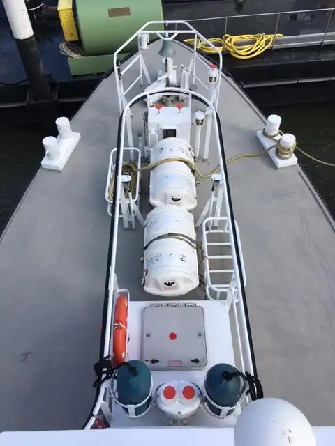 Kapal patroli kanggo didol