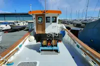Kapal kerja kanggo didol