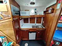 Kapal survei kanggo didol