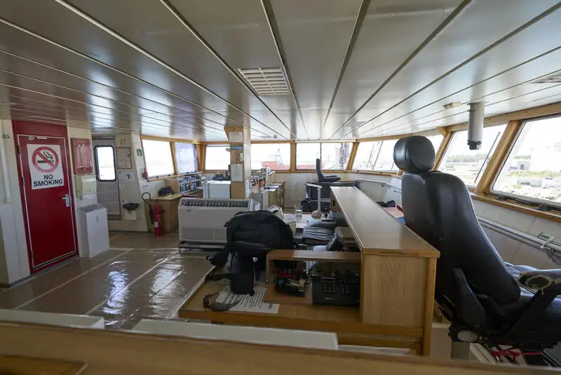 Kapal pasokan platform (PSV) kanggo didol