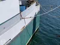 Kapal longliner kanggo didol