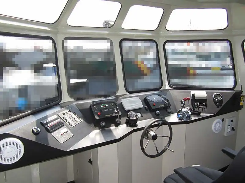 Kapal kerja kanggo didol