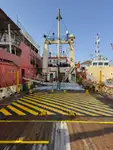 Kapal kontainer kanggo didol