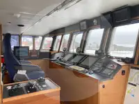 Kapal trawler berkas kanggo didol