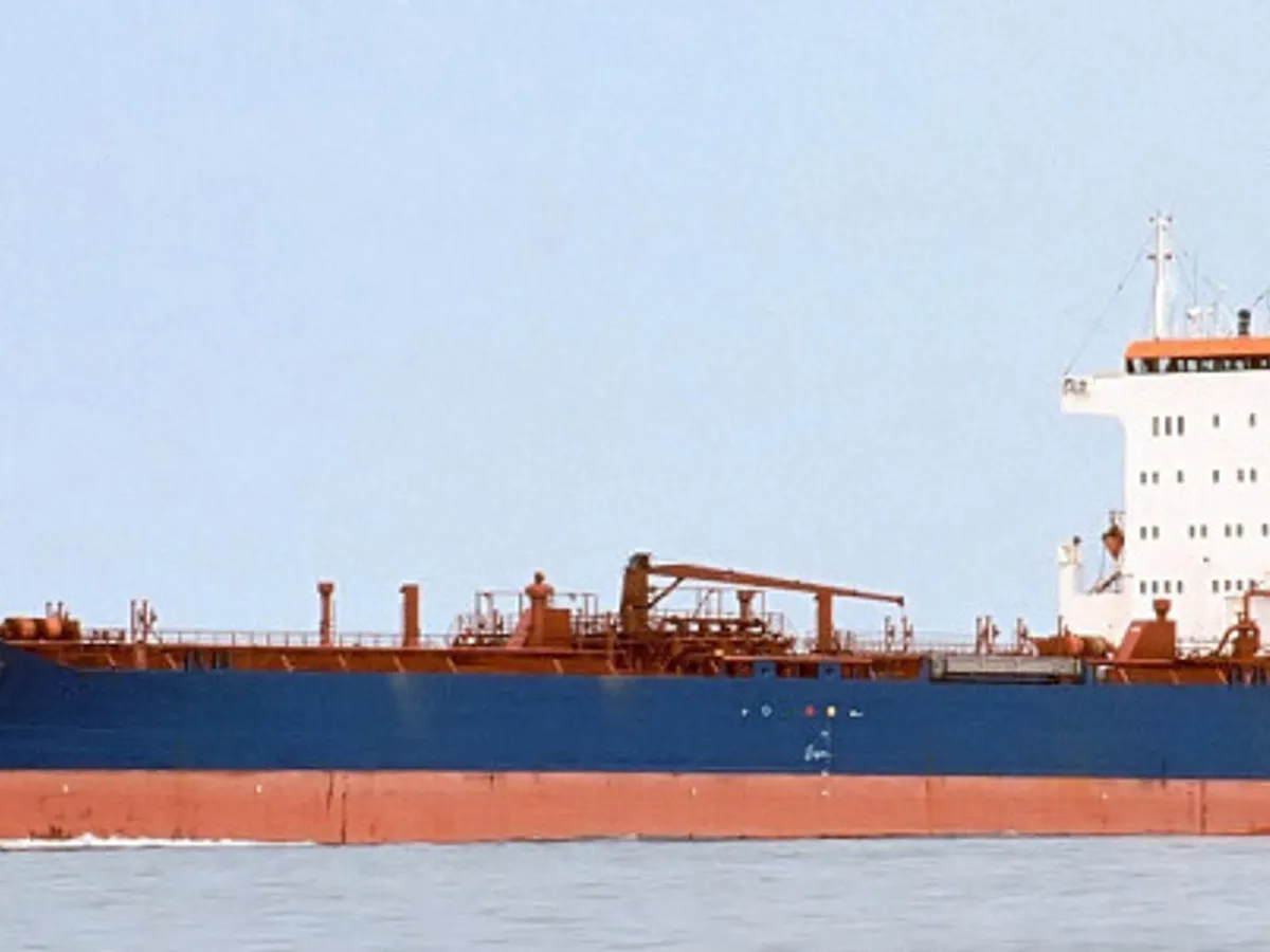 Kapal tanker minyak/bahan kimia kanggo didol
