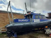 Kapal survei kanggo didol