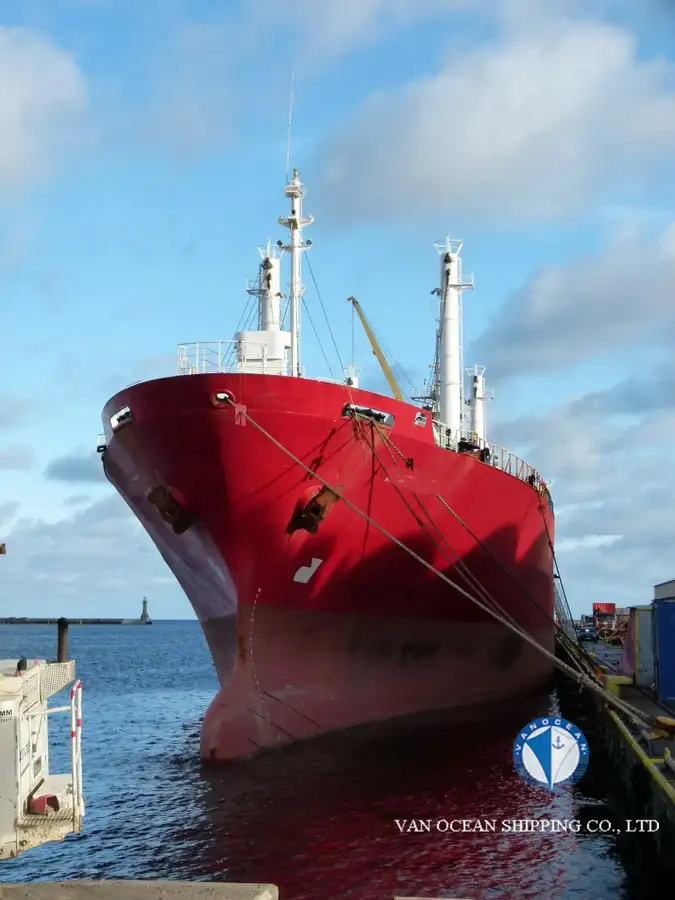 Kapal reefer kanggo didol