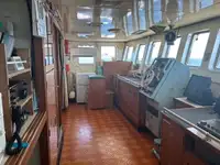 Kapal trawler kanggo didol