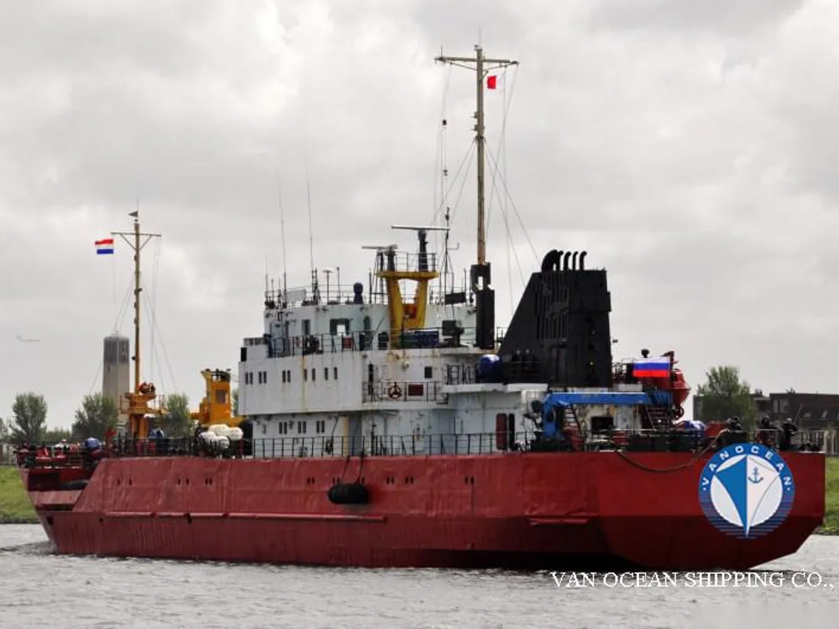 Kapal reefer kanggo didol