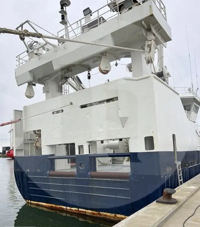 Kapal trawler kanggo didol