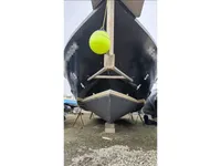 Kapal survei kanggo didol