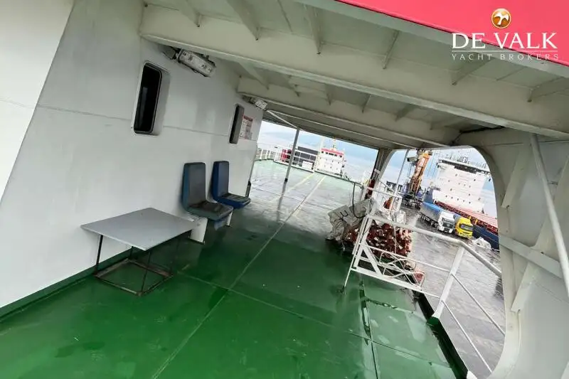 Kapal feri kanggo didol