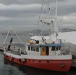 Kapal kerja kanggo didol