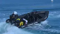 Kapal karet kaku kanggo didol