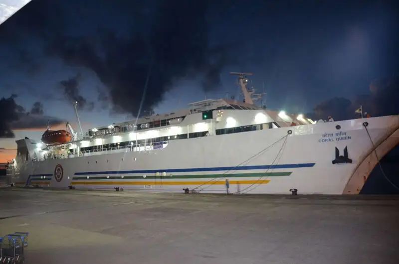 Kapal Ro-Ro kanggo didol